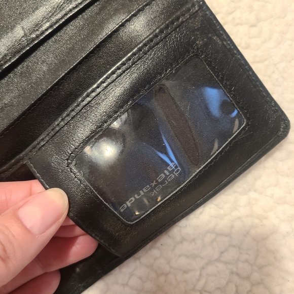 Derek Alexander Leather Wallet - Picture 3 of 4